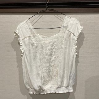 ダブルクローゼット(w closet)のWcloset ブラウス　トップス(シャツ/ブラウス(半袖/袖なし))