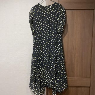 エイチアンドエム(H&M)のH&M ワンピース　花柄(ロングワンピース/マキシワンピース)