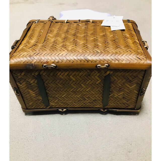☆未使用  籠バッグ☆ レディースのバッグ(かごバッグ/ストローバッグ)の商品写真