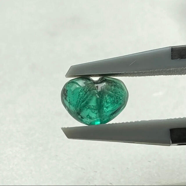 フラワーオブライフ 【無処理】トラピッチェエメラルド◇0.90ct