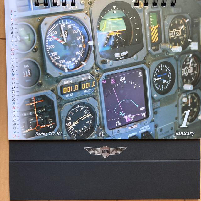 2021 卓上版コックピットカレンダー　（JAPA） インテリア/住まい/日用品の文房具(カレンダー/スケジュール)の商品写真