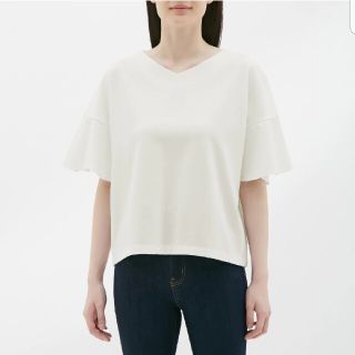 ジーユー(GU)のGU　ジーユー　フリルスリーブT　白　ホワイト　S　新品　未使用(Tシャツ(半袖/袖なし))