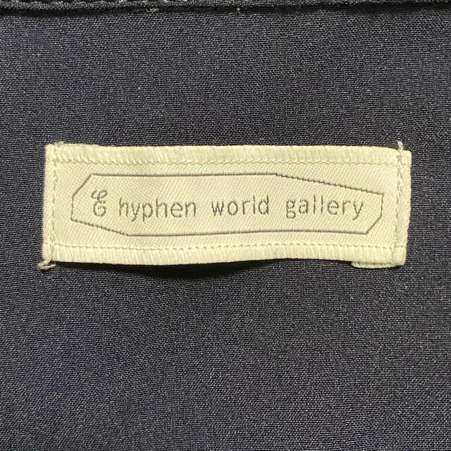 E hyphen world gallery(イーハイフンワールドギャラリー)のイーハイフン　ブラウス レディースのトップス(シャツ/ブラウス(長袖/七分))の商品写真