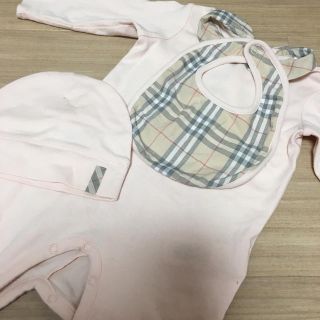 バーバリー(BURBERRY)のバーバリー♡ロンパース、スタイ、帽子のセット(ロンパース)