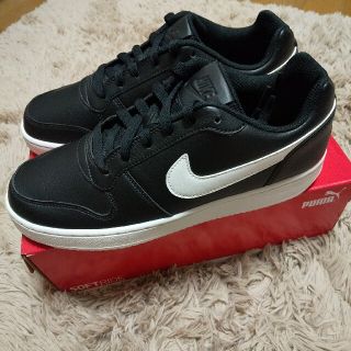 ナイキ(NIKE)のNIKE エバノン LOW SL 26cm(スニーカー)