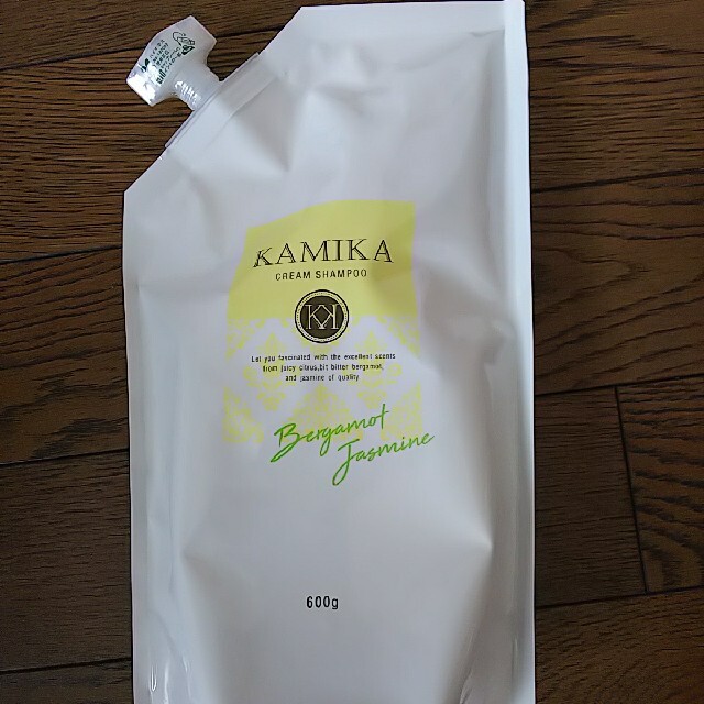 KAMIKA オールインワンクリームシャンプー