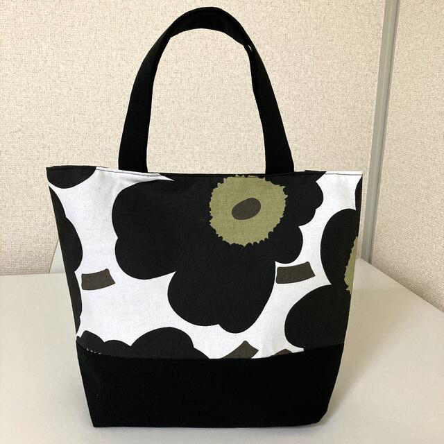 marimekko(マリメッコ)の【marimekko】ウニッコ ミニトートバッグ ハンドメイドのファッション小物(バッグ)の商品写真