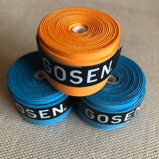 ゴーセン(GOSEN)のGOSENグリップテープ 青2個とオレンジ1個 計3個(テニス)