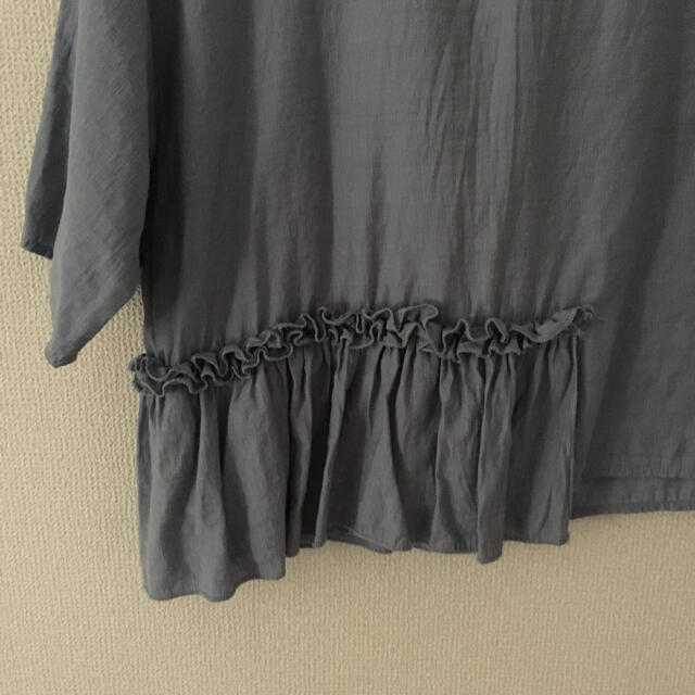 merlot(メルロー)のmerlot ブラウス レディースのトップス(シャツ/ブラウス(半袖/袖なし))の商品写真