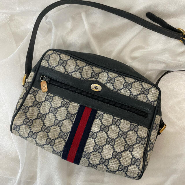 く日はお得♪ Gucci オールドグッチ シェリーネイビー - ショルダーバッグ 純正販売品 ✨良品✨ グッチ シェリーライン ショルダーバッグ アクセサリーコレクション ショルダーバッグ