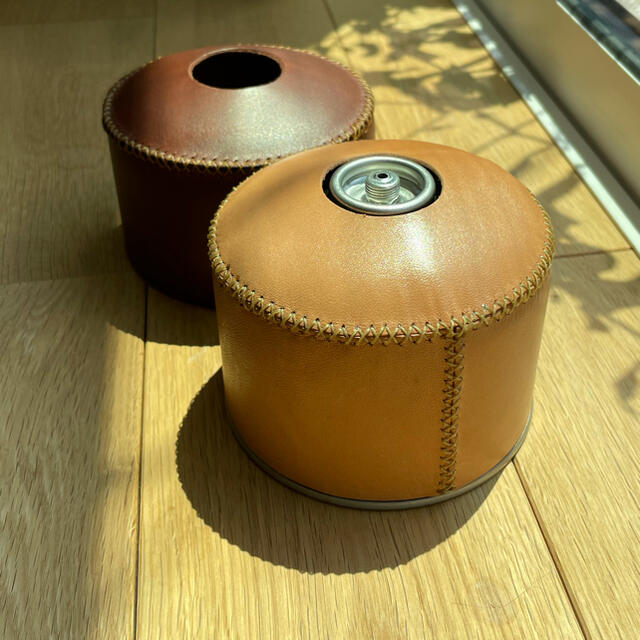 Coleman(コールマン)のレザーOD缶カバー 2コセット スポーツ/アウトドアのアウトドア(ライト/ランタン)の商品写真