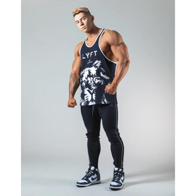 LYFT LION TRAINING TANKTOP - BLACK メンズのトップス(タンクトップ)の商品写真