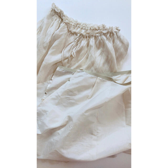 L'Appartement DEUXIEME CLASSE(アパルトモンドゥーズィエムクラス)のMARLENE DAM シルク　リネン　ロングスカート　エコバッグ付 レディースのスカート(ロングスカート)の商品写真
