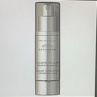 エステダム(Esthederm)の新品　エステダム　ユニバーサルセロム　美容液(美容液)