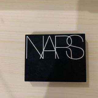 ナーズ(NARS)のＮＡＲＳ ライトリフレクティングセッティングパウダー プレスト N(フェイスパウダー)