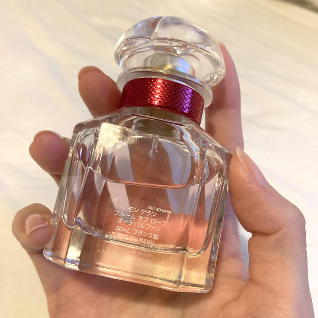 GUERLAIN(ゲラン)のモンゲラン  ブルームオブローズ　オーデパルファン　30ml コスメ/美容の香水(香水(女性用))の商品写真