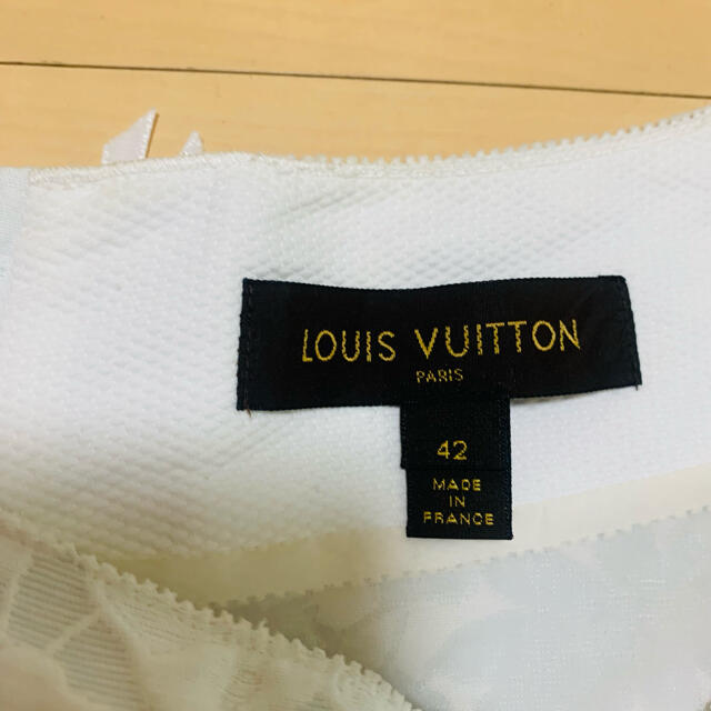 LOUIS VUITTON(ルイヴィトン)のルイヴィトンワンピース レディースのワンピース(ひざ丈ワンピース)の商品写真