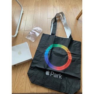 アップル(Apple)のアップル本社で買ったApple Park記念エコバッグ(エコバッグ)