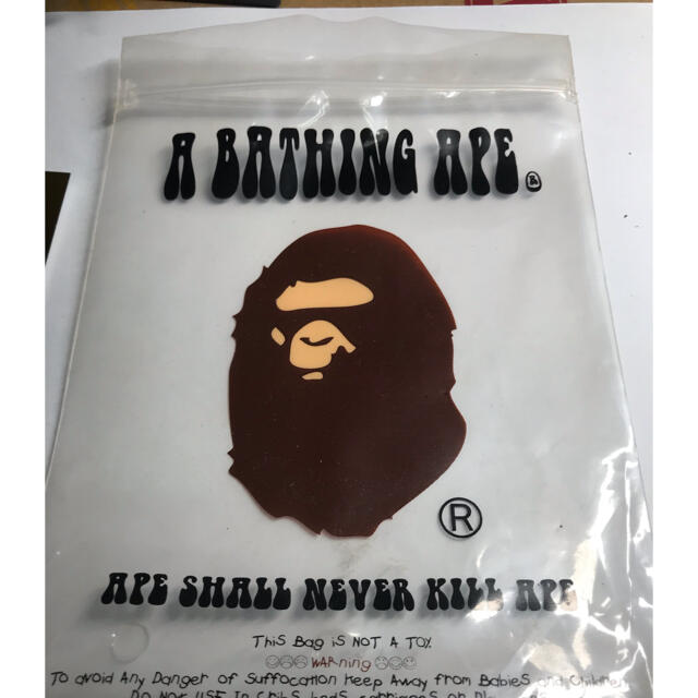 A BATHING APE(アベイシングエイプ)のa bathing ape ピンバッチ メンズのファッション小物(その他)の商品写真
