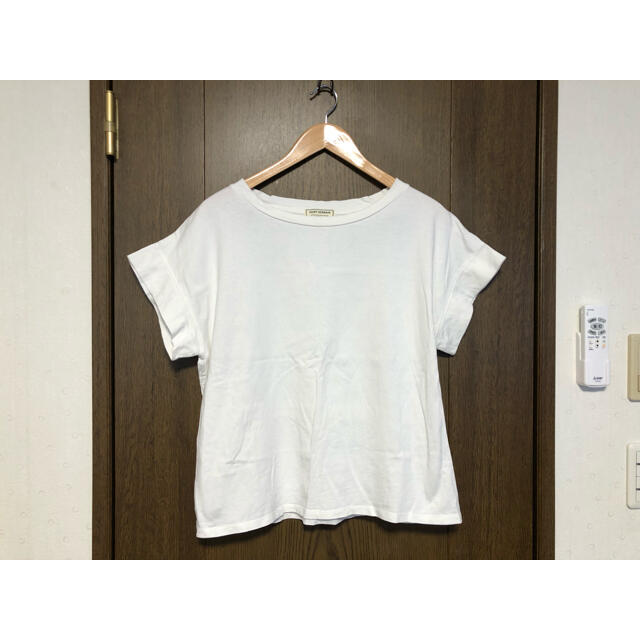 YAECA(ヤエカ)の白半袖Tシャツ レディースのトップス(Tシャツ(半袖/袖なし))の商品写真