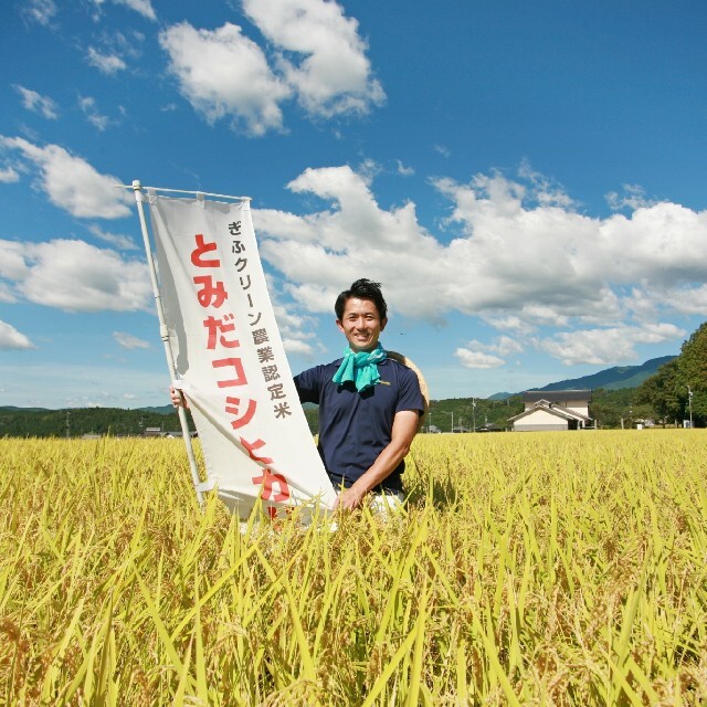 お米2㎏【私、米屋が売ります！当店の店頭で一番売れる美味しいコシヒカリ】 食品/飲料/酒の食品(米/穀物)の商品写真