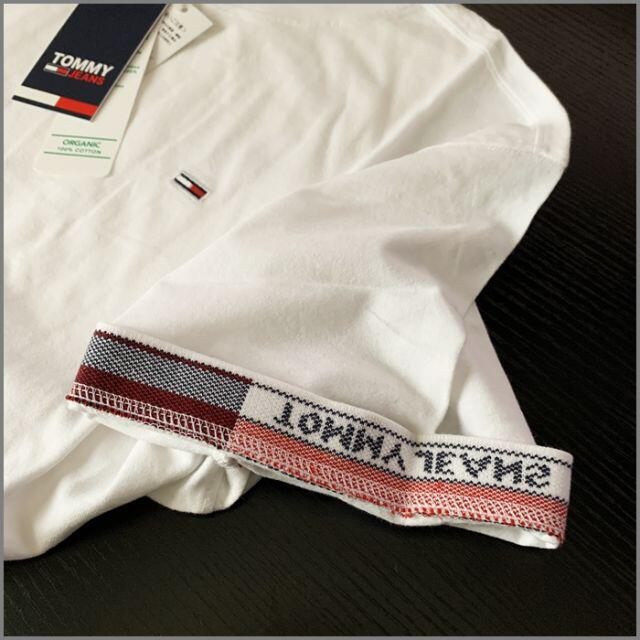 TOMMY HILFIGER(トミーヒルフィガー)の袖口がおしゃれなジャガードロゴカフスTシャツ ホワイトL メンズのトップス(Tシャツ/カットソー(半袖/袖なし))の商品写真