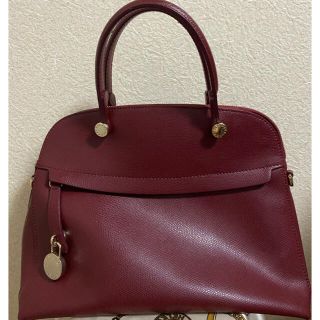 フルラ(Furla)のフルラ☆パイパー Mサイズ(ショルダーバッグ)