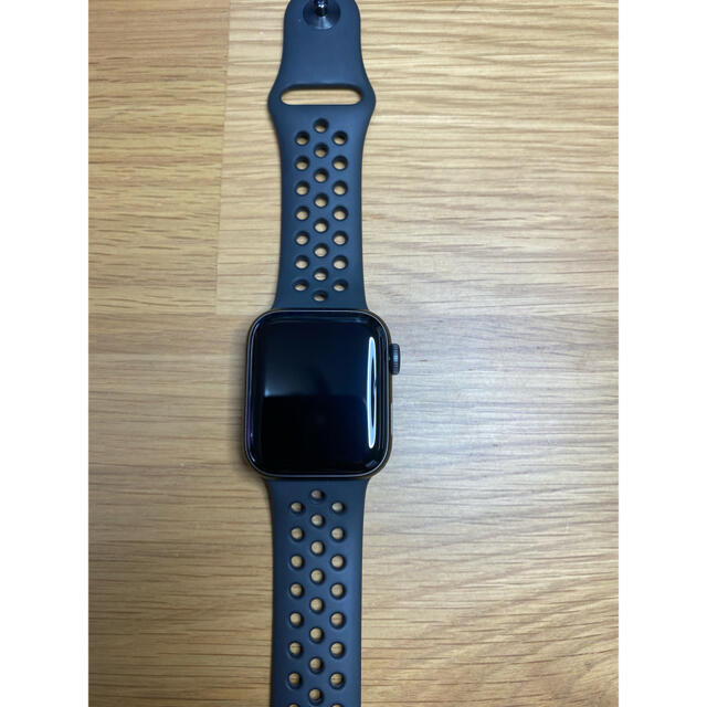 カテゴリ Apple Watch - Apple Watch SE NIKEモデル 40mm スペース