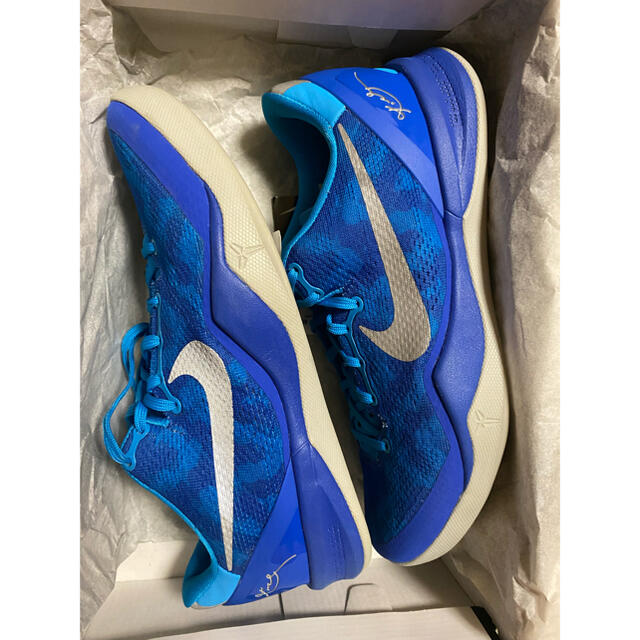 NIKE(ナイキ)のkobe8 Blue Glow メンズの靴/シューズ(スニーカー)の商品写真