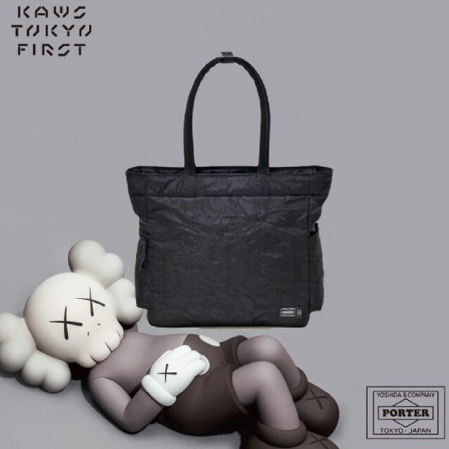 エンタメ/ホビーKAWS TOKYO FIRST展 KAWS ✖ PORTERコラボトートバッグ