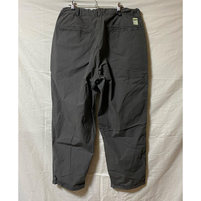 BEAMS(ビームス)の21ss【SSZ】STRAY  PANTS  Lサイズ　美品 メンズのパンツ(スラックス)の商品写真