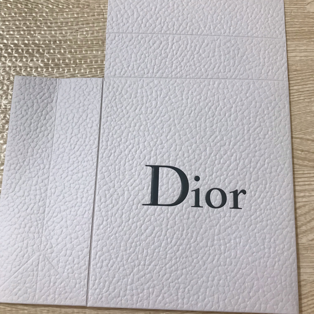 Dior(ディオール)のディオール  プレゼント　ギフトショッパー インテリア/住まい/日用品のオフィス用品(ラッピング/包装)の商品写真