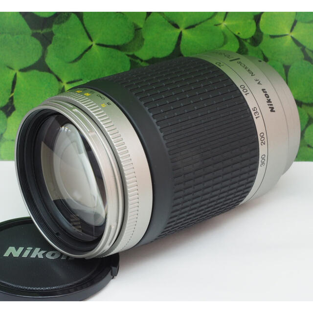 Nikon(ニコン)のじゅじゅさま専用　ニコン70-300mm 望遠レンズ♪スポーツ、イベントで大活躍 スマホ/家電/カメラのカメラ(レンズ(ズーム))の商品写真