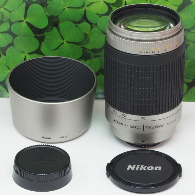 Nikon(ニコン)のじゅじゅさま専用　ニコン70-300mm 望遠レンズ♪スポーツ、イベントで大活躍 スマホ/家電/カメラのカメラ(レンズ(ズーム))の商品写真