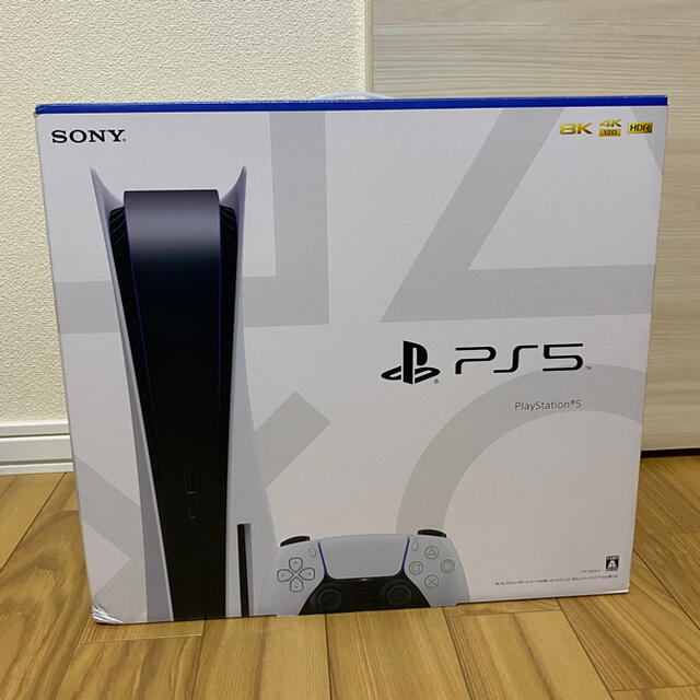 PlayStation(プレイステーション)のPS5 PlayStation5 本体　CFI-1000A01 エンタメ/ホビーのゲームソフト/ゲーム機本体(家庭用ゲーム機本体)の商品写真