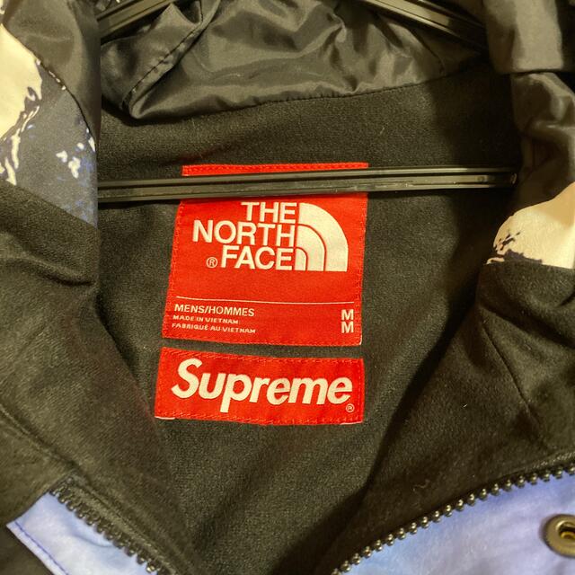 Supreme(シュプリーム)のsupreme North face  Mountain Parka 雪山　　M メンズのジャケット/アウター(マウンテンパーカー)の商品写真