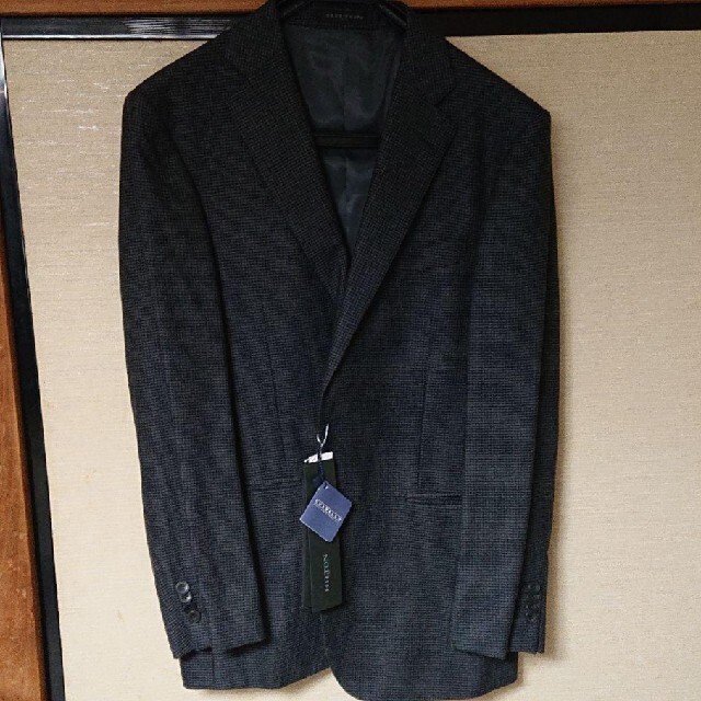 青山(アオヤマ)の【匿名発送OK】新品・早いもの勝ちジャケット メンズのスーツ(スーツジャケット)の商品写真