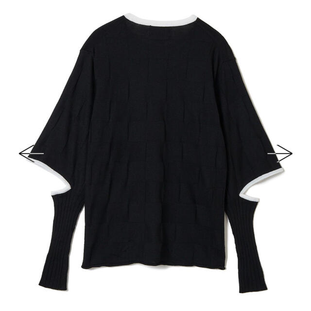 TOGA(トーガ)のsoduk スドーク　hole on knee knit top / black レディースのトップス(ニット/セーター)の商品写真