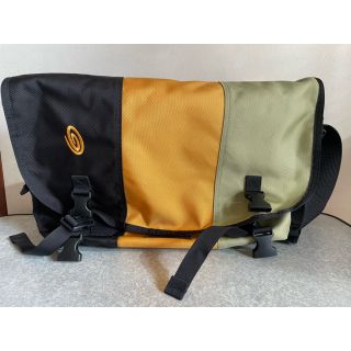 ティンバックツー Timbuk2 メッセンジャーバック　Mサイズ(メッセンジャーバッグ)