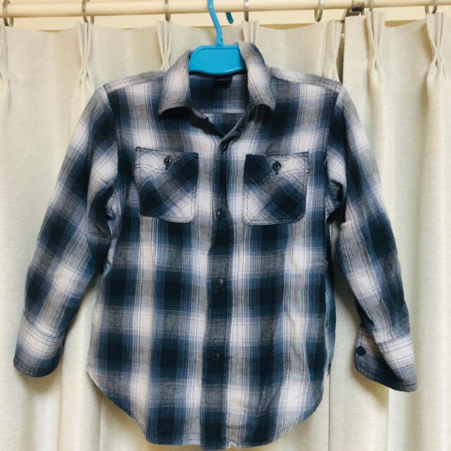 GAP Kids(ギャップキッズ)のGAPチェックシャツ（子供用110） キッズ/ベビー/マタニティのキッズ服男の子用(90cm~)(ジャケット/上着)の商品写真