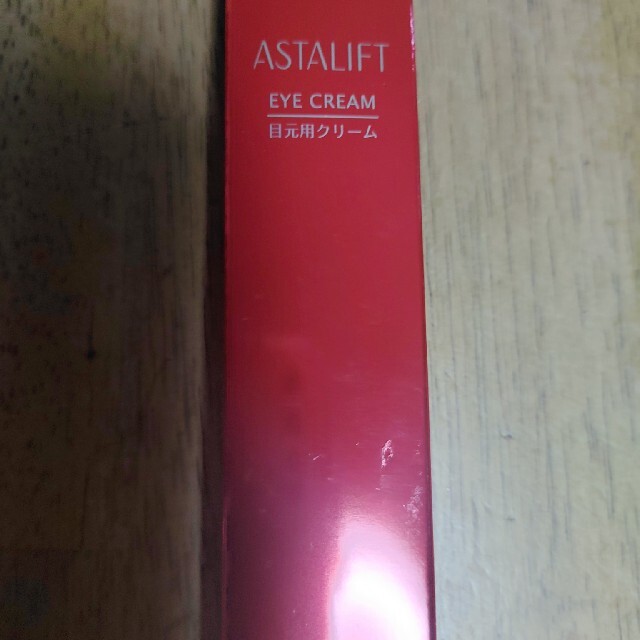 ASTALIFT(アスタリフト)のアイクリーム コスメ/美容のスキンケア/基礎化粧品(アイケア/アイクリーム)の商品写真