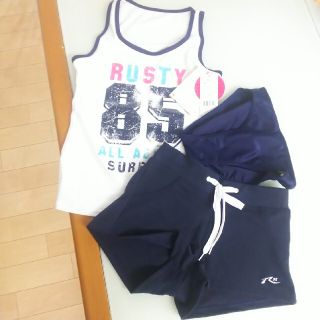 ラスティ(RUSTY)のラスティ☆130㎝ 水着3点セット(水着)