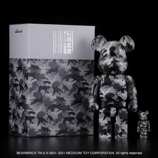 メディコムトイ(MEDICOM TOY)のBE@RBRICK 石川真澄 猫しぐさ名採模様 100%&400% ベアブリック(その他)