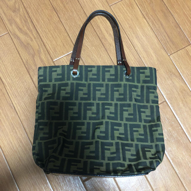フェンディ ズッカ柄 トート 独創的 www.gold-and-wood.com