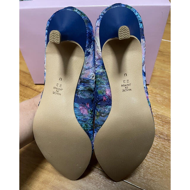 DIANA(ダイアナ)のブルーモネ/プリントシシュウチュール 23cm レディースの靴/シューズ(ハイヒール/パンプス)の商品写真
