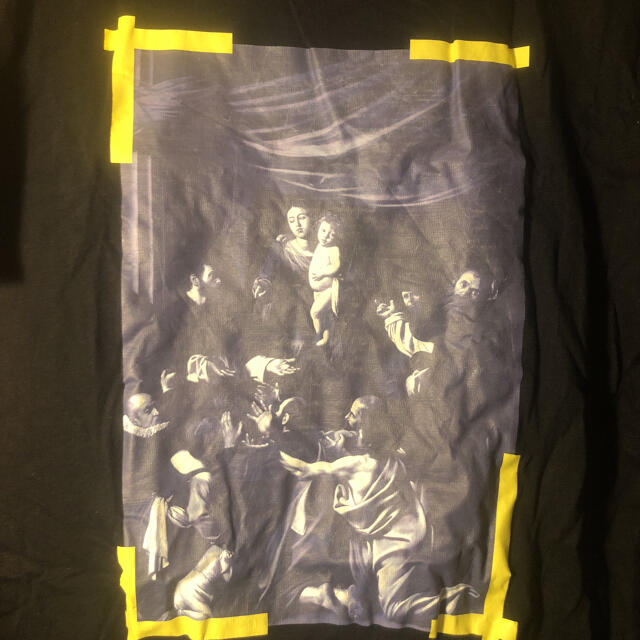 OFF-WHITE(オフホワイト)の正規　オフホワイト　offwhite caravaggio 黒　L タグ付　T メンズのトップス(Tシャツ/カットソー(半袖/袖なし))の商品写真