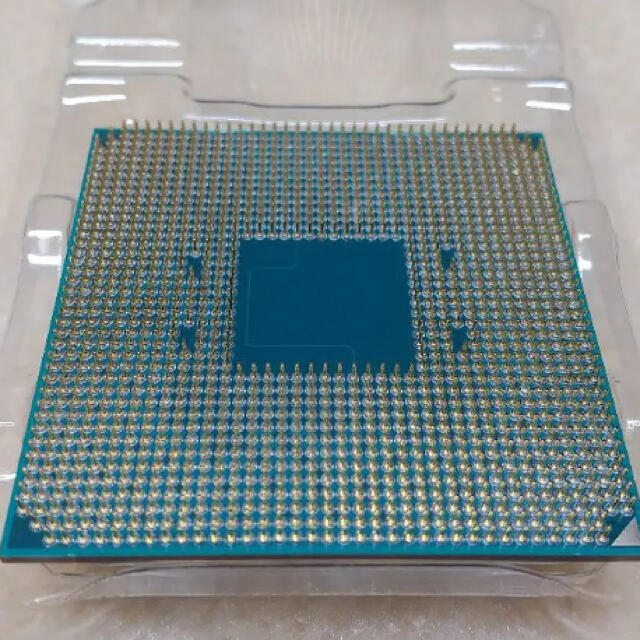 AMD Ryzen 3 2200G with Radeon Vega 8PC/タブレット