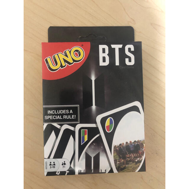 UNO BTS ウノ カードゲーム 新品　防弾少年団　バンタン エンタメ/ホビーのテーブルゲーム/ホビー(トランプ/UNO)の商品写真