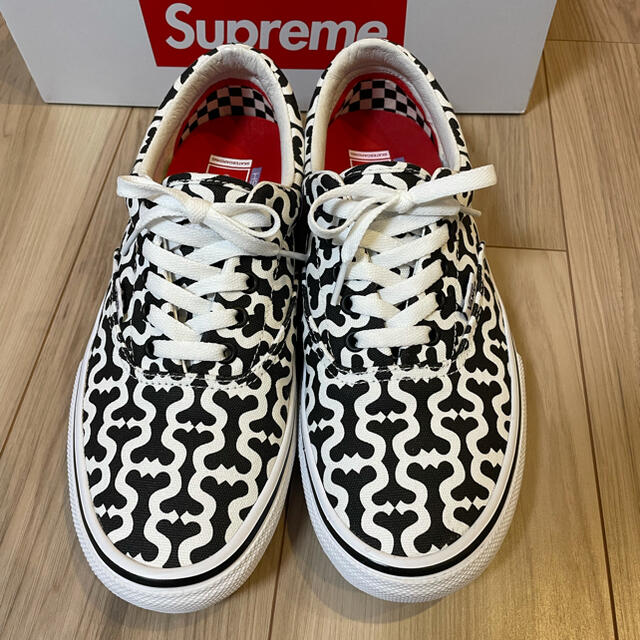 Supreme®/Vans® Monogram S Logo Skate Era