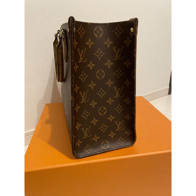 LOUIS VUITTON(ルイヴィトン)の新品ルイヴィトン　オンザゴー　mm レディースのバッグ(トートバッグ)の商品写真